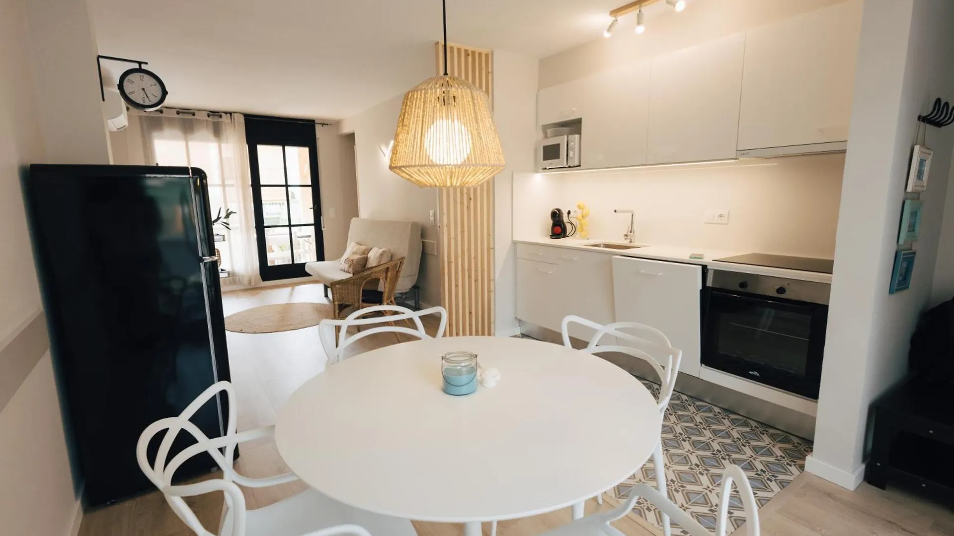 Apartment With Air Conditioning And Communal Pool L'Escala